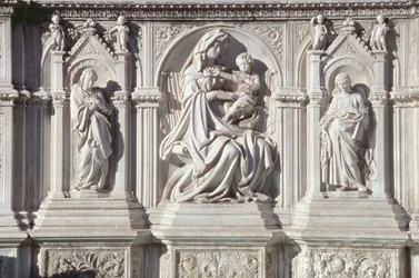 Fonte Gaia (detalj)